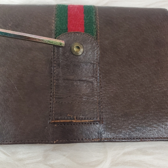 ❌❌SOLD❌❌ RARE Gucci passport wallet - Picture 7 of 8